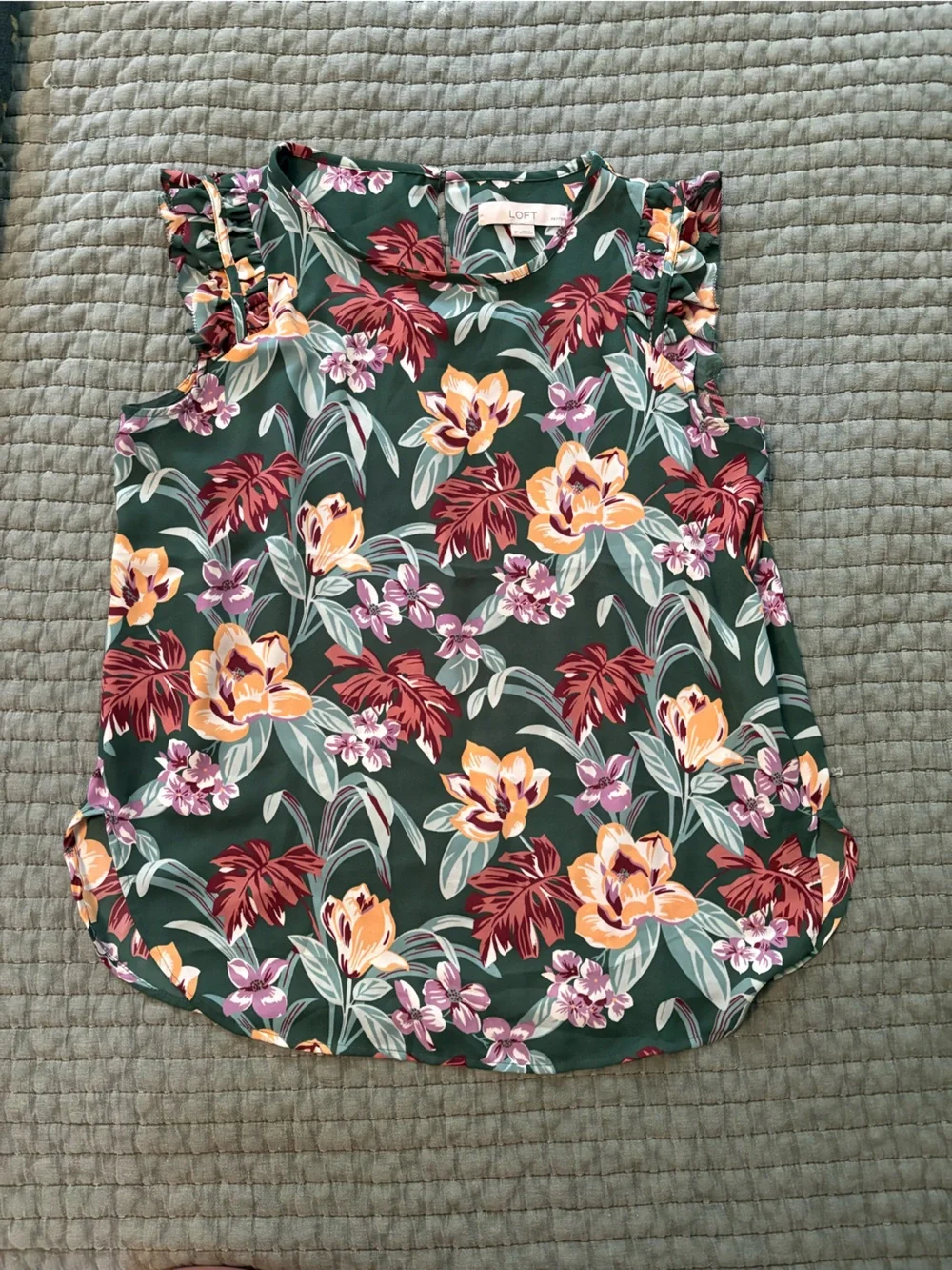 LOFT Green Floral Ruffle Sleeve Shell
